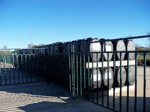 176 пустых контейнеров из-под корексита 9527А 