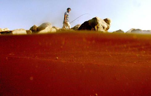 22 марта 2011, нефть из одного из двух новых шлейфов