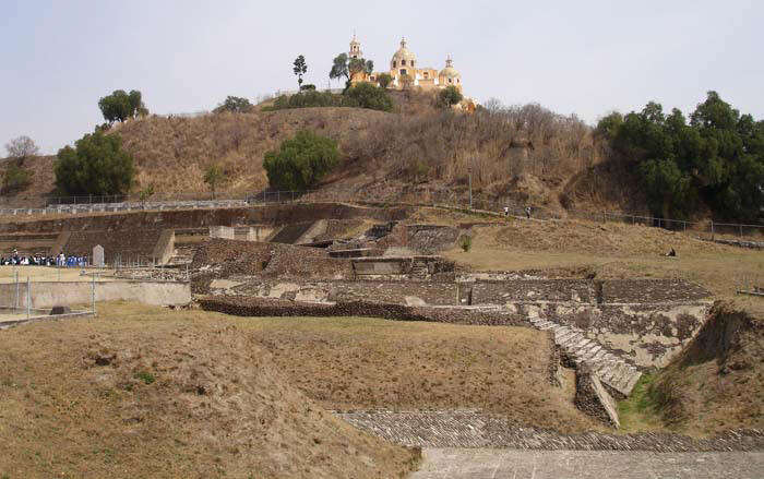 Пирамида в Чолуле