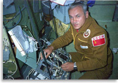 Владимир Джанибеков