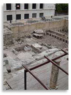 Бани, Бейрут