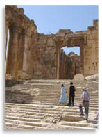 Храмовый комплекс, Баальбек. Храм Бахуса. Лестница