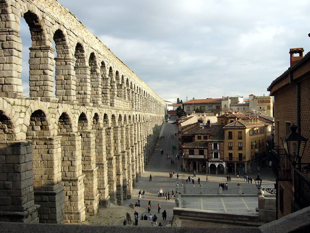 Акведук в Сеговии (Segovia), север Испании