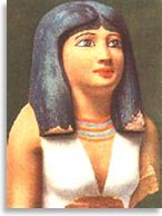 Бюст египетской благородной дамы 4-й династии, приблизительно 2600 г. до н.э. Глаза инкрустированы лазуритом