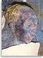 Белокурая жена Туйя Юуйи (Thuya), прабабушка Тутанхамона (Tutankhamen)