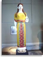 Кора Пеплофора (носящая пеплум), музей Акрополя Афины 530-520 гг. до н.э.