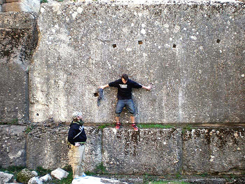 Храмовый комплекс Баальбек в Ливане