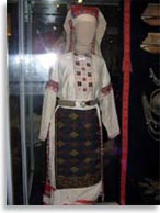 Свастика на Женском праздничном костюме. Конец XIX в. С.-Петербургская губерния
