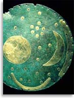 Небесный диск из Небры, показывающий наличие 3-х лун у Мидгард-Земли